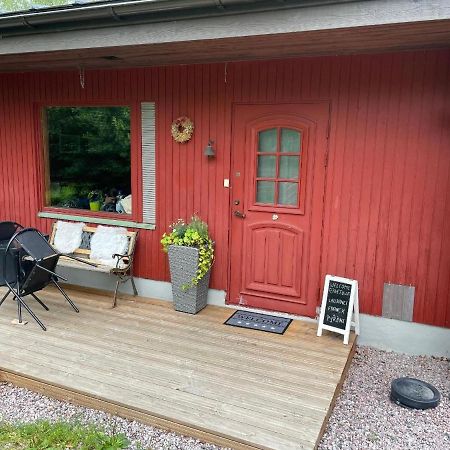 Poppelstrand Nuuksio, Pet friendly guest apartment Extérieur photo