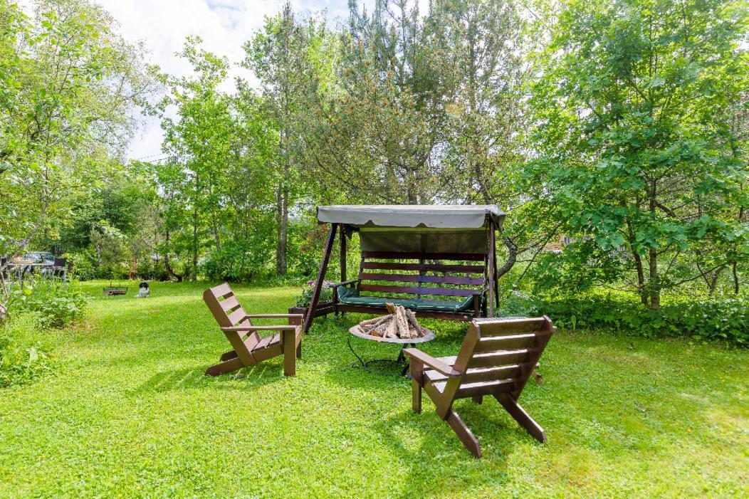 Poppelstrand Nuuksio, Pet friendly guest apartment Extérieur photo