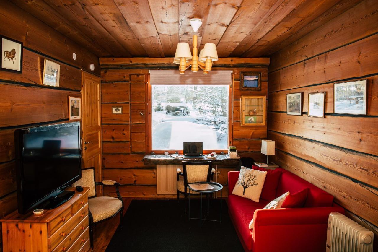 Poppelstrand Nuuksio, Pet friendly guest apartment Extérieur photo